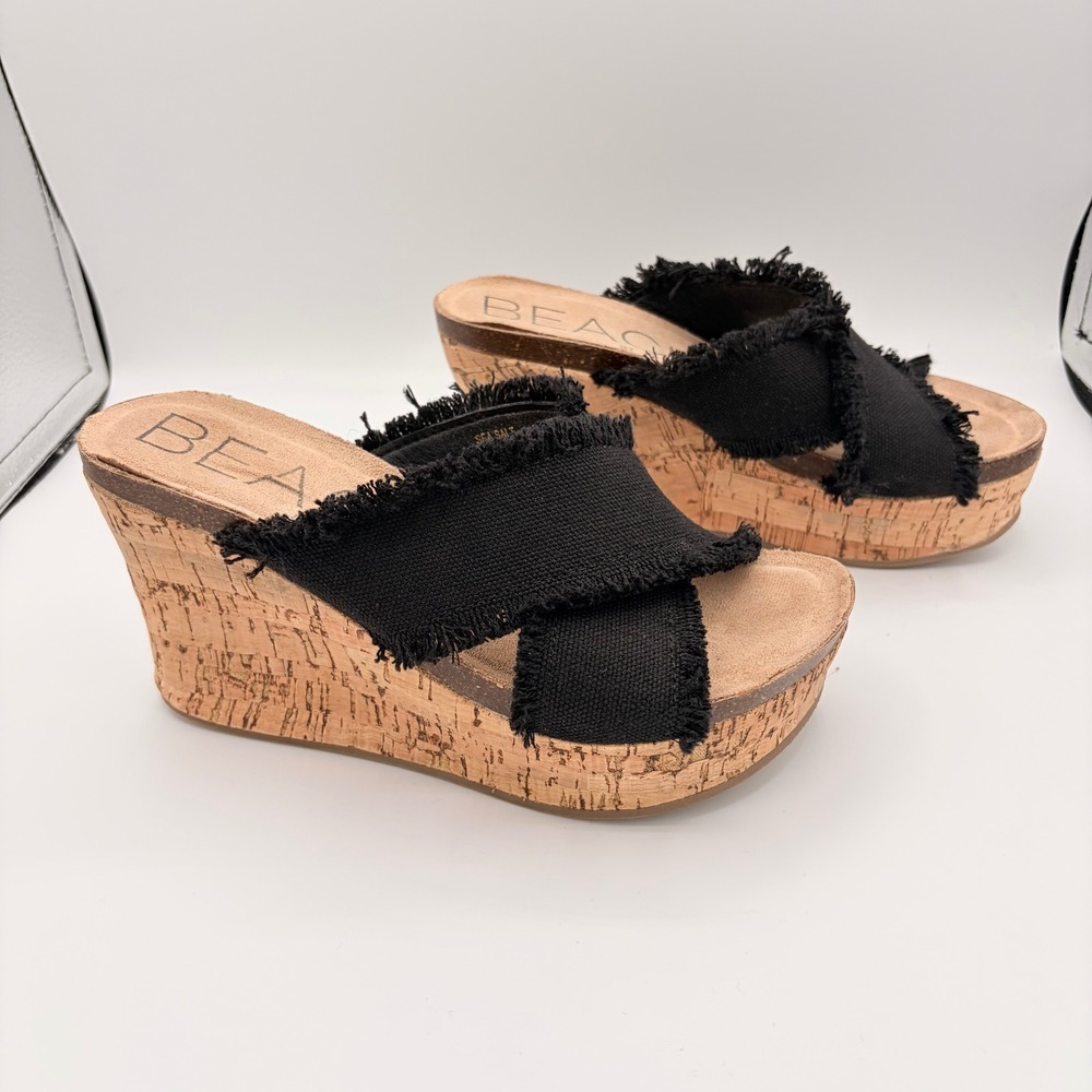 Beach by Matisse Sea Salt Wedge Sandals Size 6 Boho Black Frayed Platform Slide